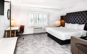 Hollywood Inn Suites Hotel